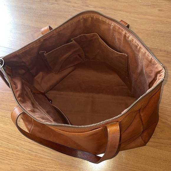 “FOSSIL” BROWN LEATHER TOTE BAG - Picture 9 of 12